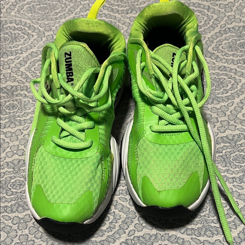 Zumba Fitness Neon Green Women's Sneakers secondhand